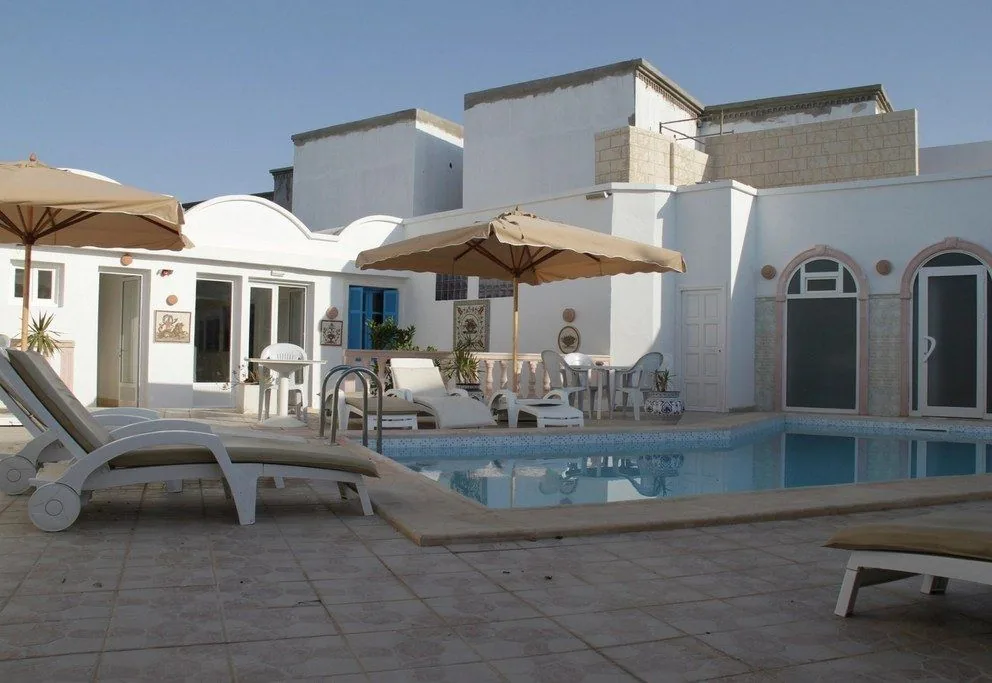 Villa, Al Raha Beach - Photo 1 of 6